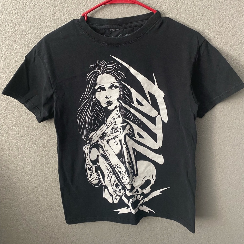 Tee
